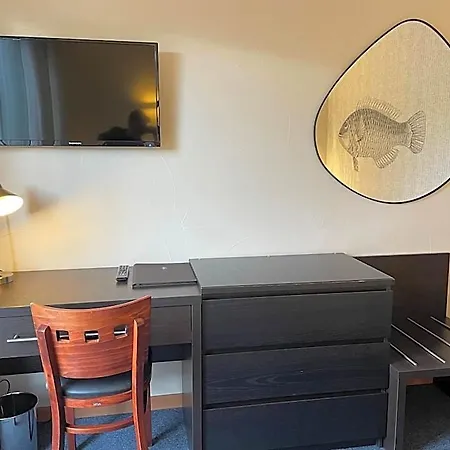 Neptune Hotel 3*