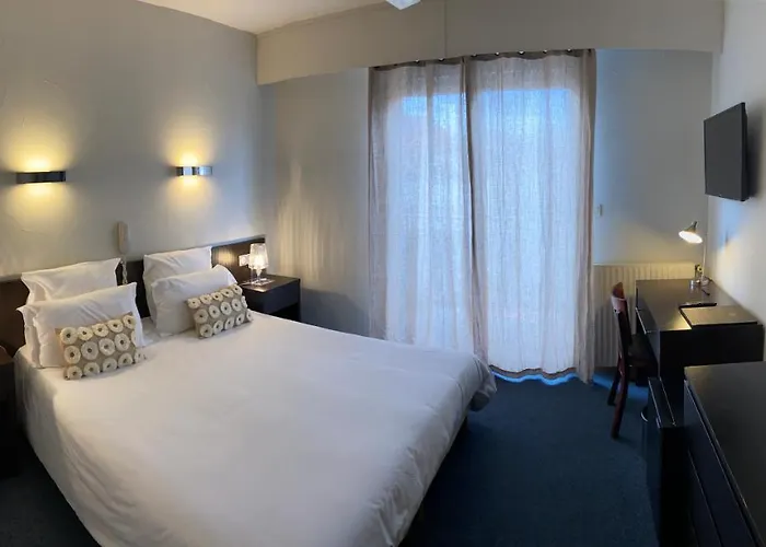 Neptune Hotel